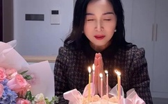 宝贝你的小白兔又长大了!